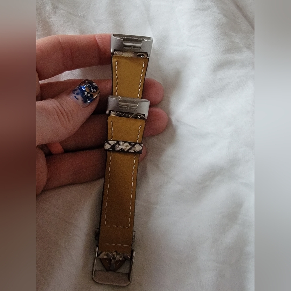 Charge 4 Python Replacement Strap - Picture 7 of 8